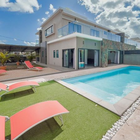 Spacious 4 Bedrooms Villa With Infinity Pool Grand Bay Buitenkant foto