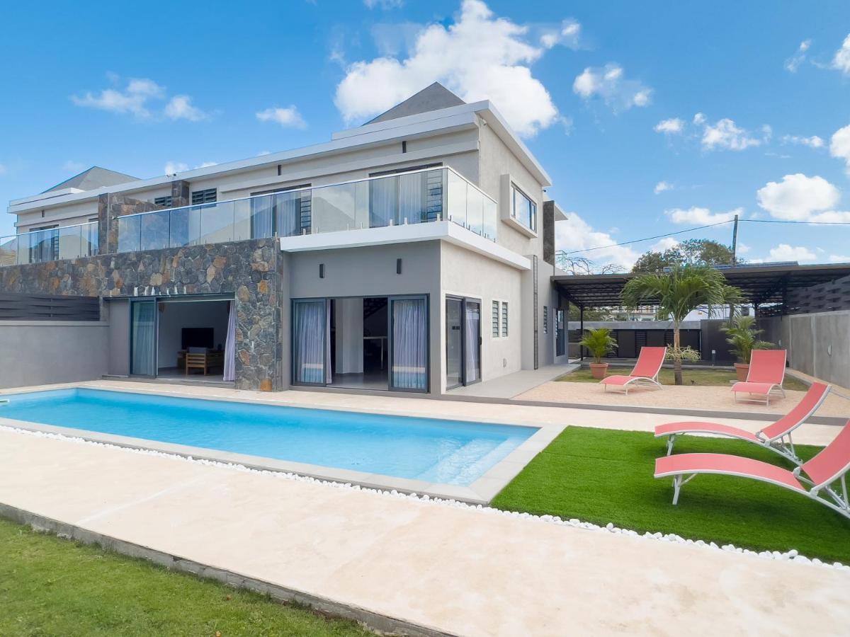Spacious 4 Bedrooms Villa With Infinity Pool Grand Bay Buitenkant foto
